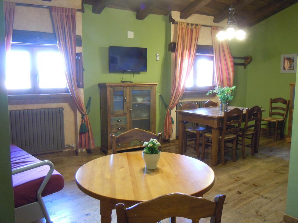 Apartamentos La Hortaleza Aldehuela  部屋 写真