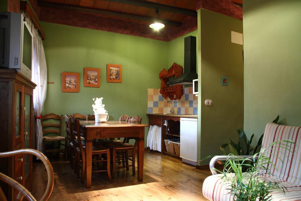 Apartamentos La Hortaleza Aldehuela  部屋 写真